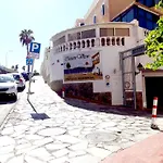 Ocean View Apartment, 阿德耶