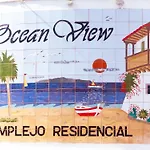 公寓 Ocean View Apartment, 阿德耶