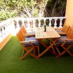 Ocean View Apartment, * 阿德耶
