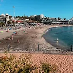 Ocean View Apartment, * 阿德耶