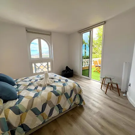 Ocean View Apartment, Lejlighed