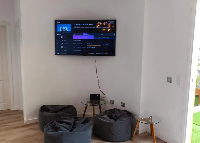 Ocean View Apartment, אדחה