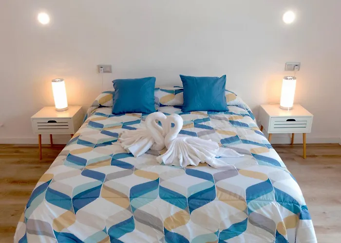 Ocean View Apartment, * אדחה