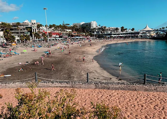 Ocean View Apartment, * אדחה