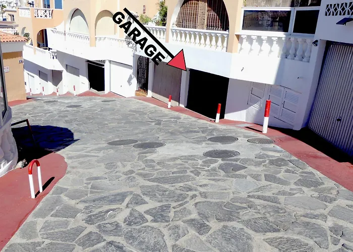 Ocean View Apartment, 公寓 阿德耶